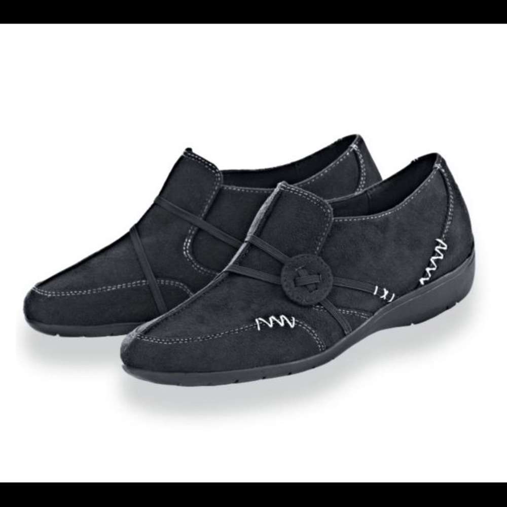 Classique Faux Suede Slip-On Shoes Black 10W